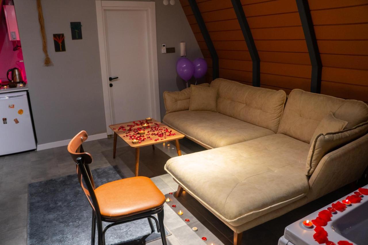 Hotel Triangle Life Suit Kartepe Exteriér fotografie